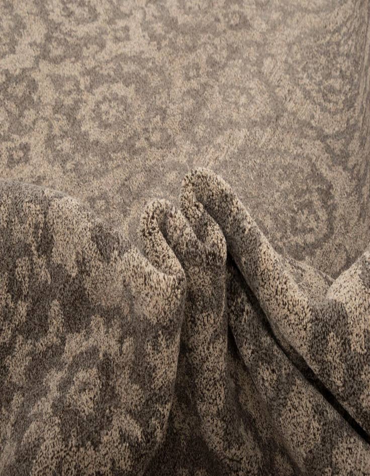 Detail image of 7' 7 x 9' 11 Hand Knotted Modern Himalaya Wool Rug