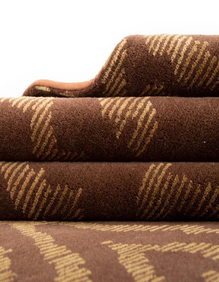 Detail image of 7' 7 x 9' 9  Hand Knotted Modern Nehmo Rug