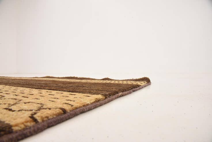 Detail image of 5' x 6' 6 Hand Knotted Modern Ziegler Oriental Rug