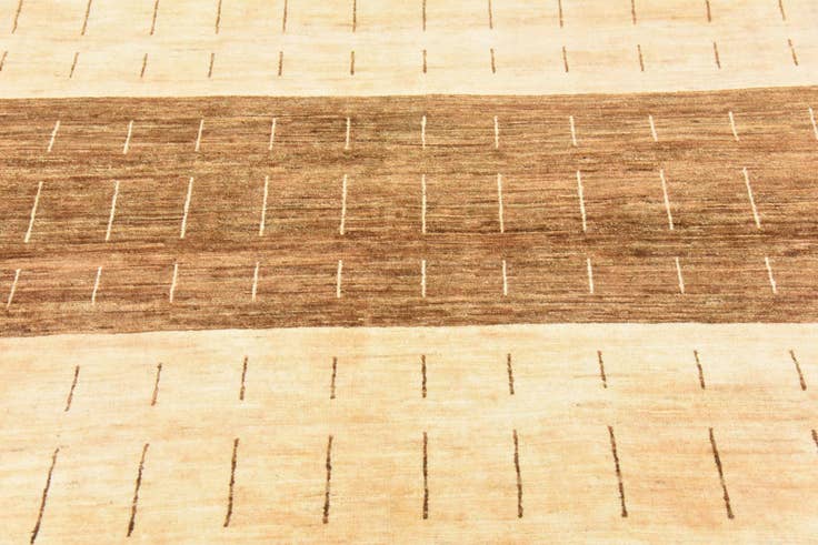 Detail image of 4' 10 x 6' 8 Hand Knotted Modern Ziegler Oriental Rug