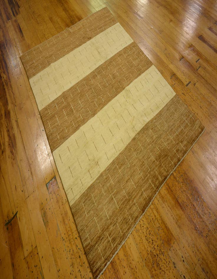 Detail image of 4' 10 x 6' 5  Hand Knotted Modern Ziegler Oriental Rug