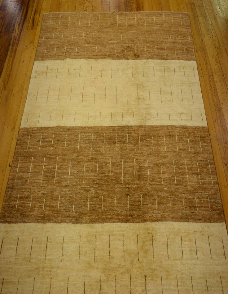 Detail image of 4' 10 x 6' 5  Hand Knotted Modern Ziegler Oriental Rug