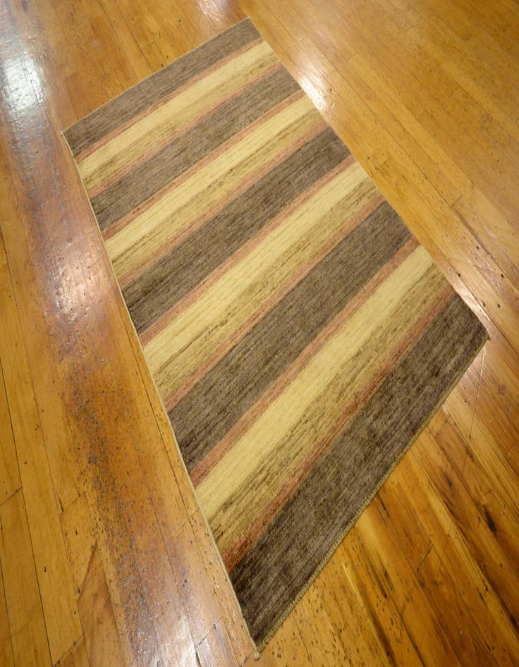 Detail image of 3' 11 x 5' 9  Hand Knotted Modern Ziegler Oriental Rug