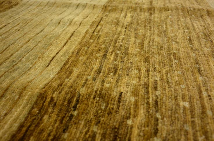 Detail image of 4' 9 x 6' 6 Hand Knotted Modern Ziegler Oriental Rug
