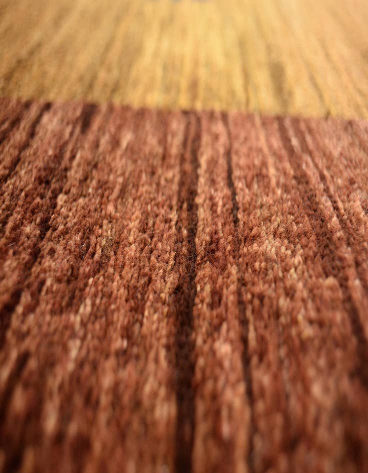 Detail image of 4' 11 x 6' 8 Hand Knotted Modern Ziegler Oriental Rug