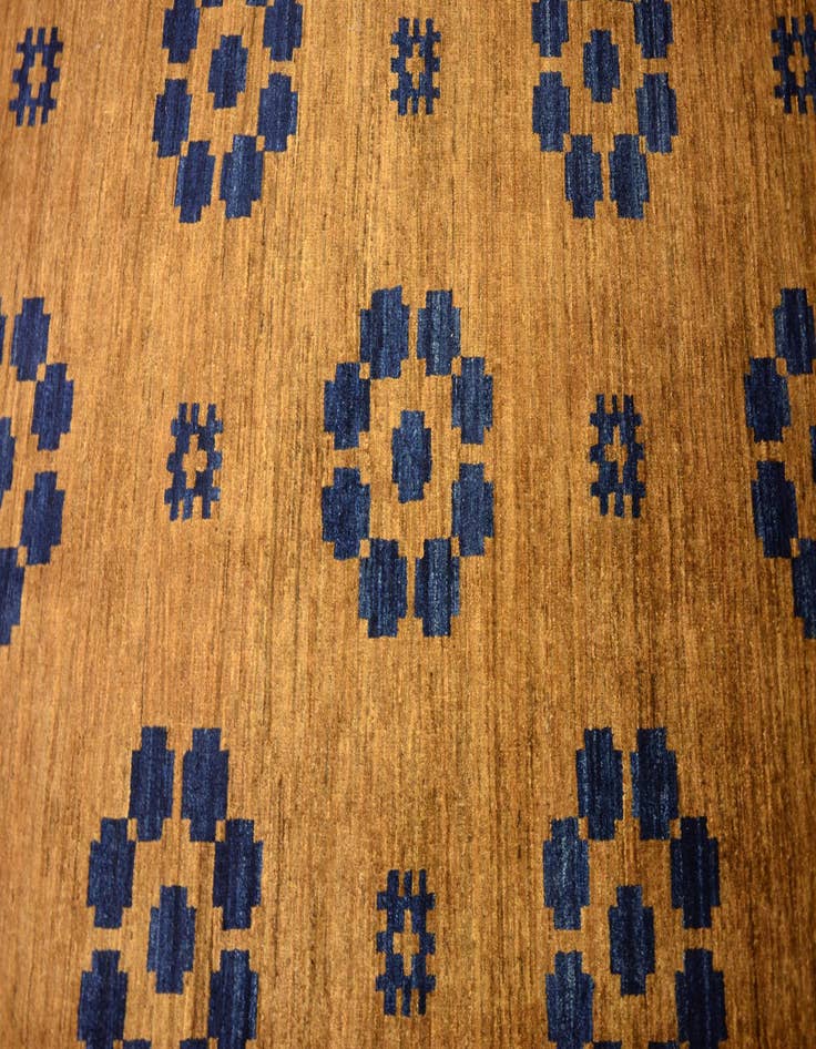 Detail image of 4' 11 x 6' 8 Hand Knotted Modern Ziegler Oriental Rug