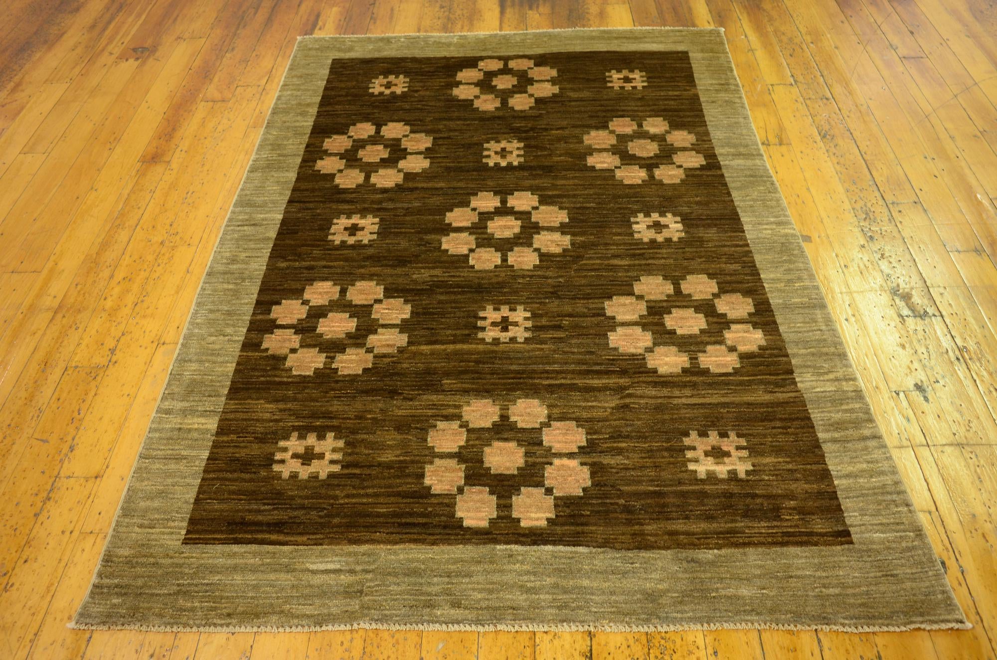 4' 8 x 6' 6 Hand Knotted Modern Ziegler Oriental Rug