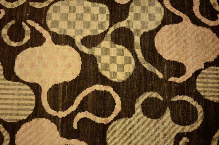 Detail image of 7' 7 x 9' 9 Hand Knotted Modern Ziegler Oriental Rug