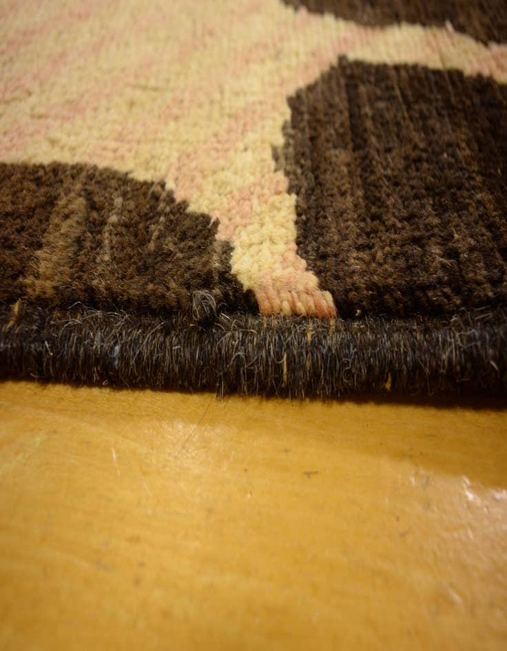 Detail image of 7' 7 x 9' 9  Hand Knotted Modern Ziegler Oriental Rug