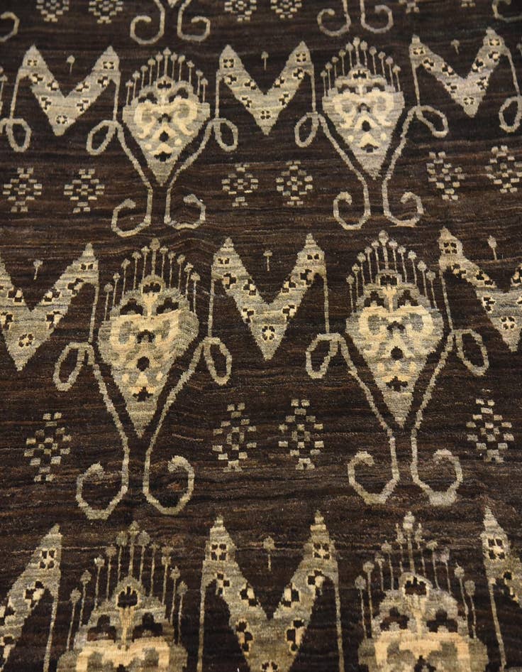 Detail image of 6' x 8' 9  Hand Knotted Modern Ziegler Rug