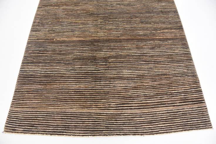 Detail image of 4' 10 x 6' 9 Hand Knotted Modern Ziegler Rug