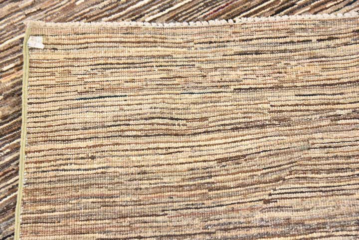 4' 9 x 6' 4 Hand Knotted Modern Ziegler Rug
