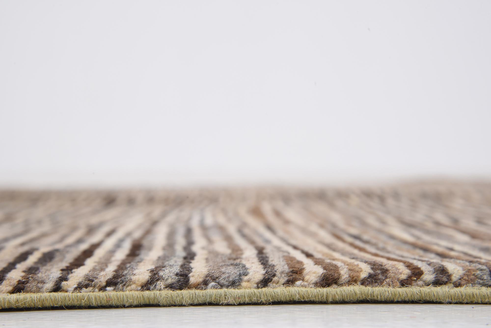 4' 9 x 6' 4 Hand Knotted Modern Ziegler Rug