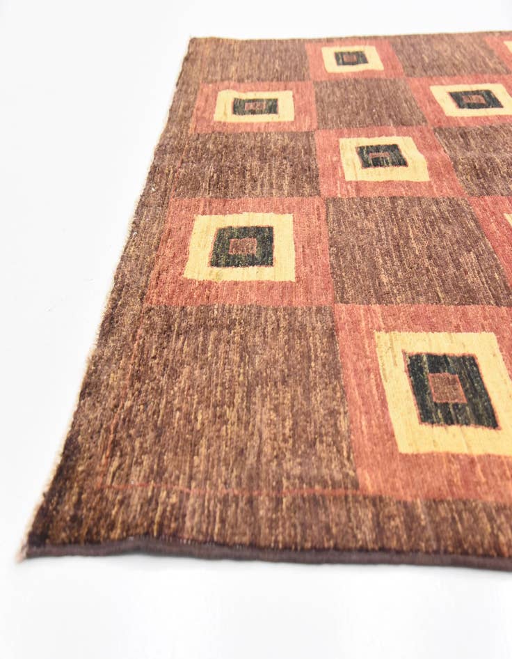 Detail image of 4' 8 x 7'  Hand Knotted Modern Ziegler Rug