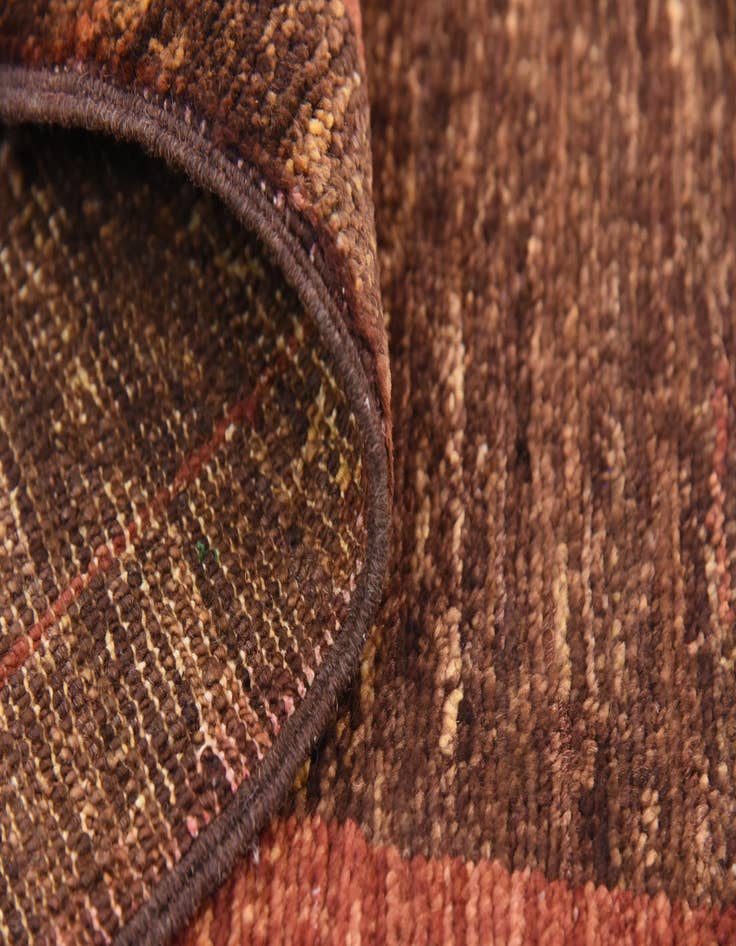 Detail image of 4' 8 x 7'  Hand Knotted Modern Ziegler Rug