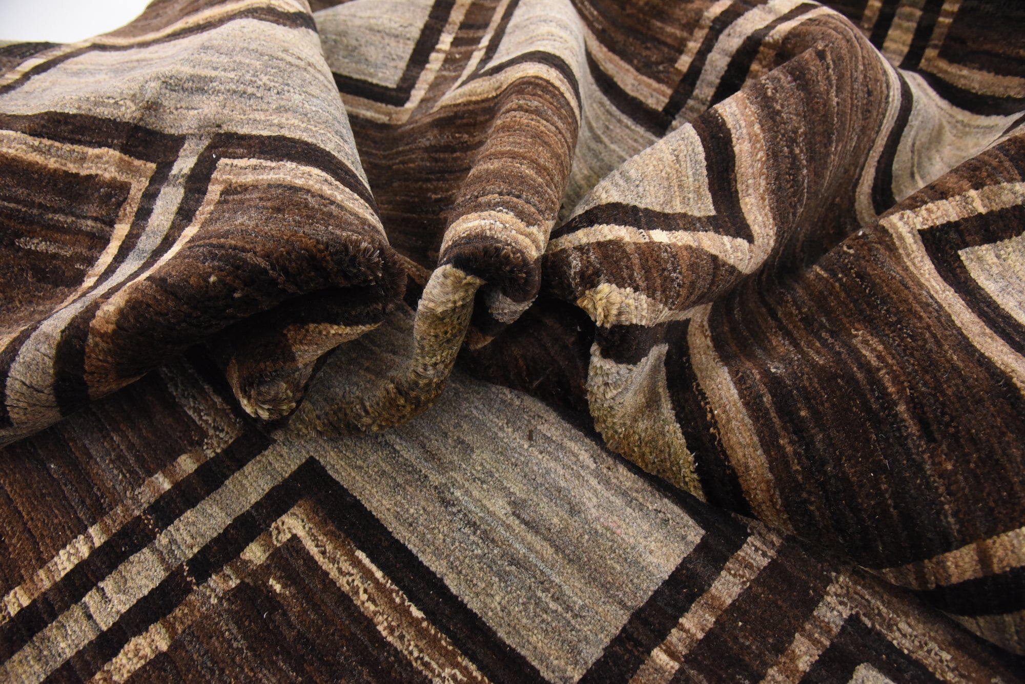 8' 3 x 9' 10 Hand Knotted Modern Ziegler Rug