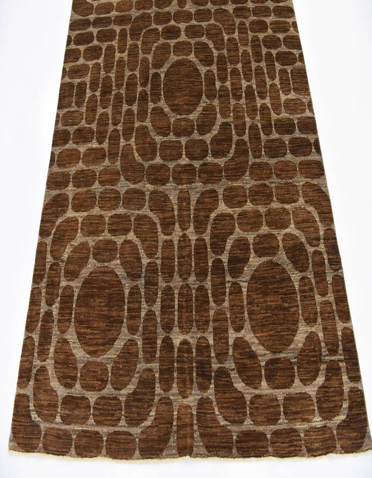 Detail image of 5' 8 x 8' Hand Knotted Modern Ziegler Oriental Rug