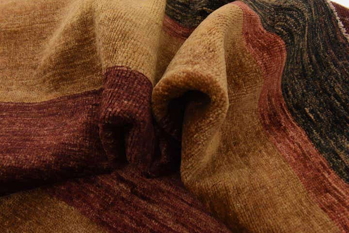 4' 10 x 6' 10 Modern Ziegler Rug
