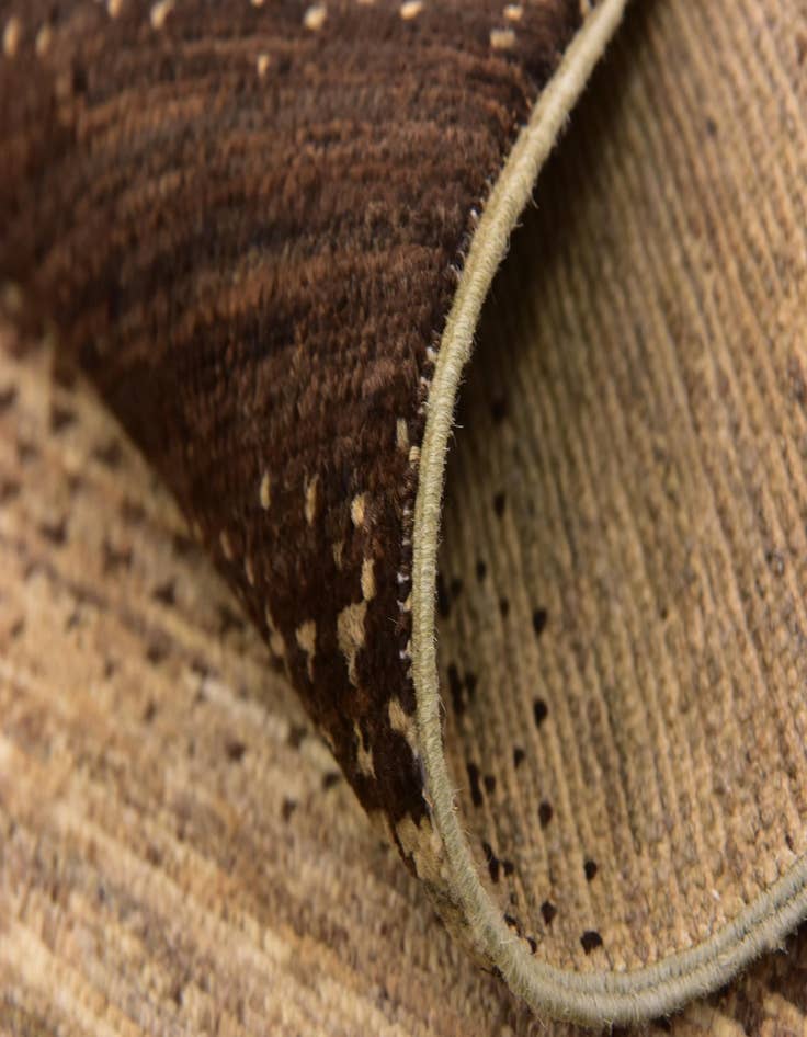 Detail image of 5' 5 x 7' 2  Hand Knotted Modern Ziegler Oriental Rug