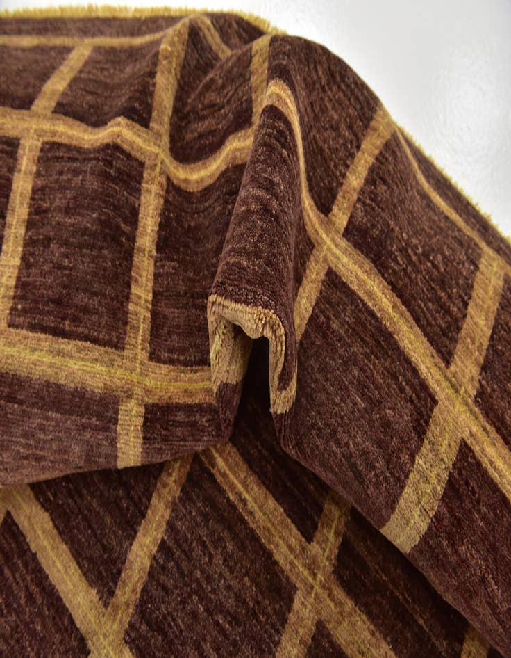 Detail image of 5' 9 x 8'  Hand Knotted Modern Ziegler Rug