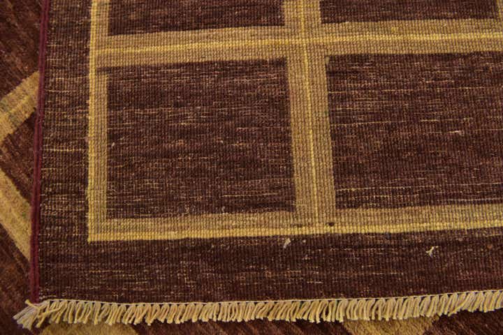 5' 4 x 7' Hand Knotted Modern Ziegler Rug