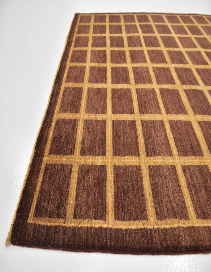 Detail image of 5' 4 x 7'  Hand Knotted Modern Ziegler Rug