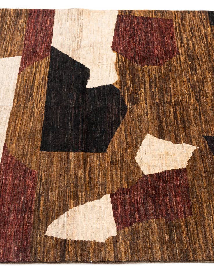 Detail image of 4' 3 x 5' 2  Hand Knotted Modern Ziegler Wool Rug