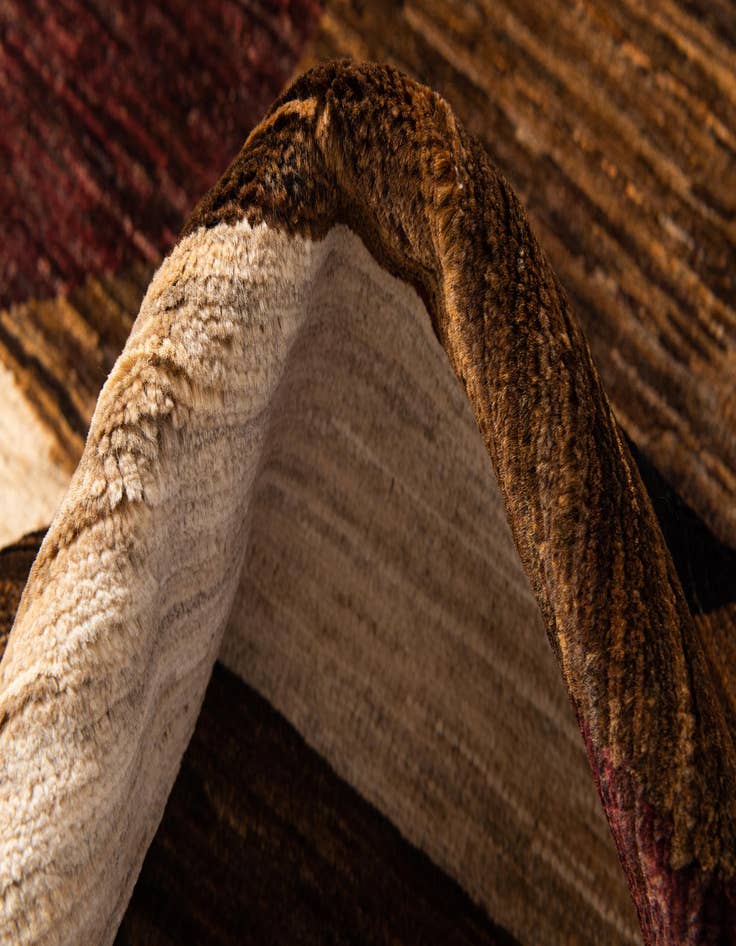 Detail image of 4' 3 x 5' 2  Hand Knotted Modern Ziegler Wool Rug