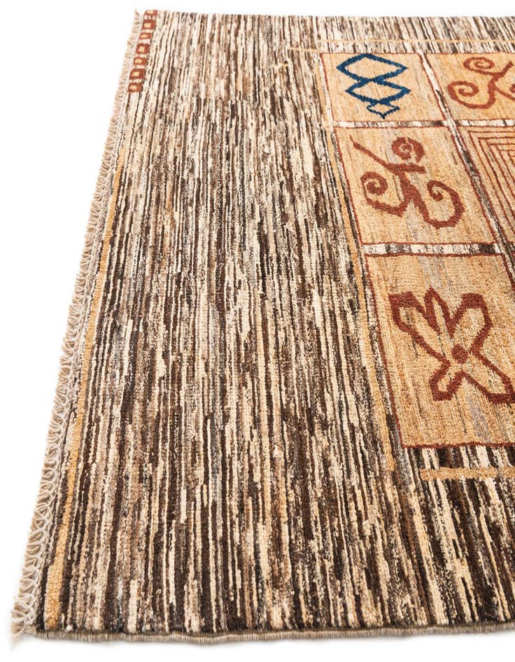 Detail image of 3' 10 x 5' 8  Hand Knotted Modern Ziegler Wool Rug