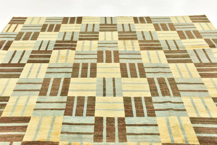 Detail image of 8' x 9' 7 Hand Knotted Modern Ziegler Rug