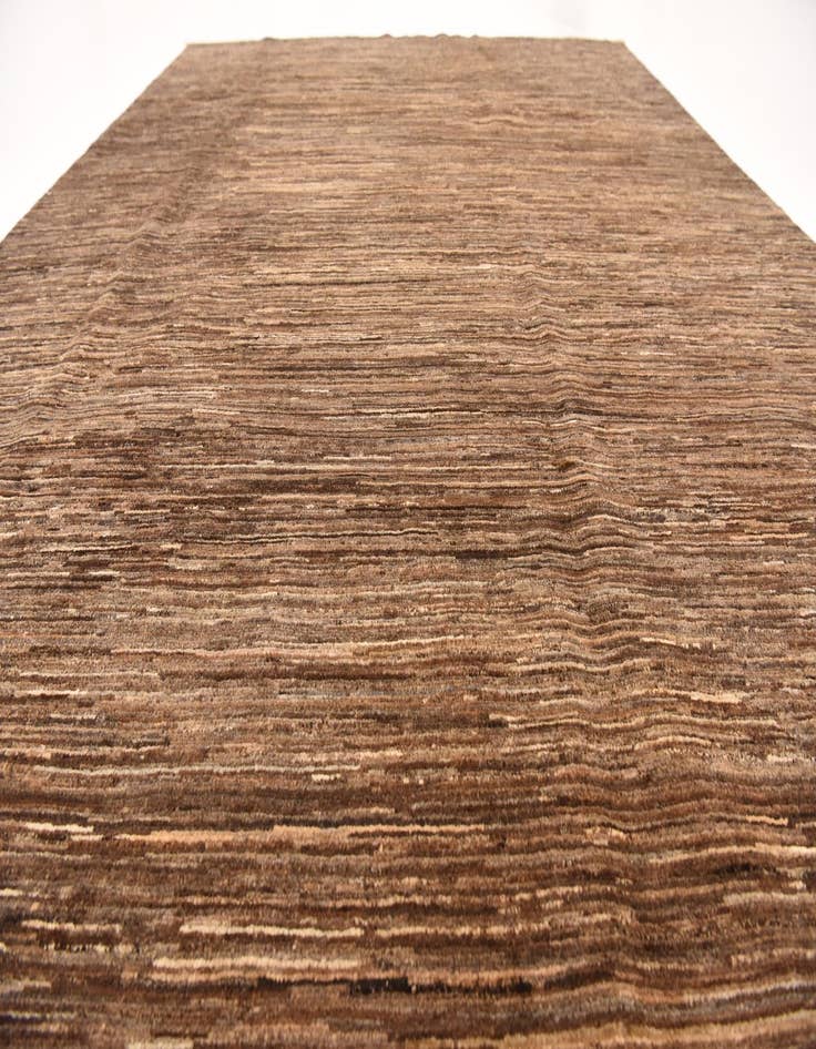 Detail image of 6' 7 x 9' 8  Hand Knotted Modern Ziegler Rug