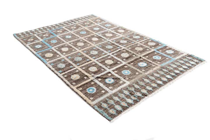 4' 1 x 6' 1 Hand Knotted Modern Ziegler Wool Rug