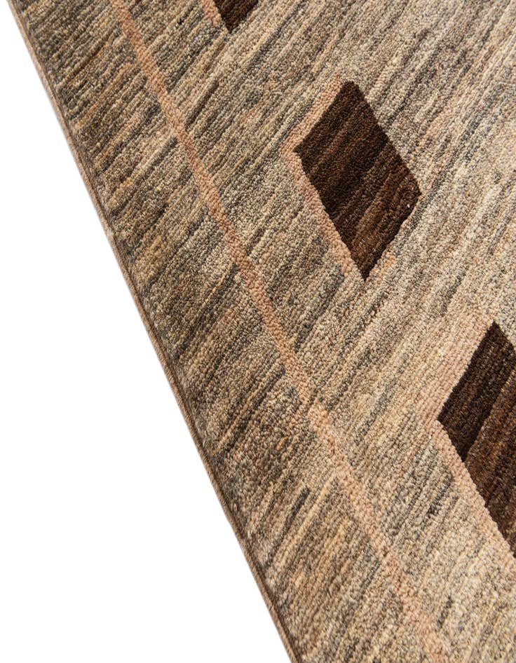 Detail image of 4' 9 x 6' 6  Hand Knotted Modern Ziegler Rug