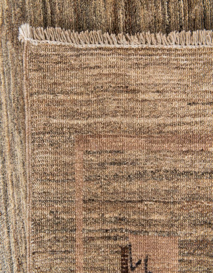 Detail image of 4' 9 x 6' 6  Hand Knotted Modern Ziegler Rug