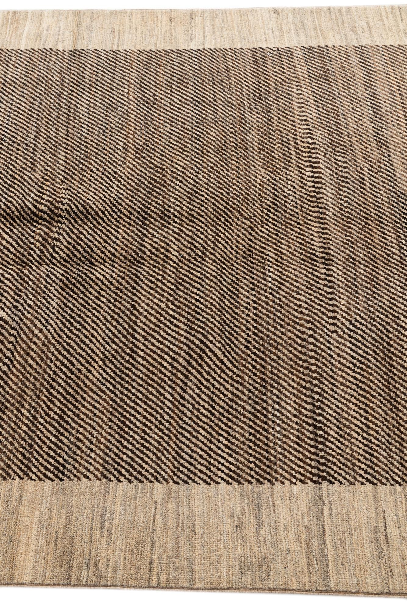 4' 7 x 6' 3 Hand Knotted Modern Ziegler Rug