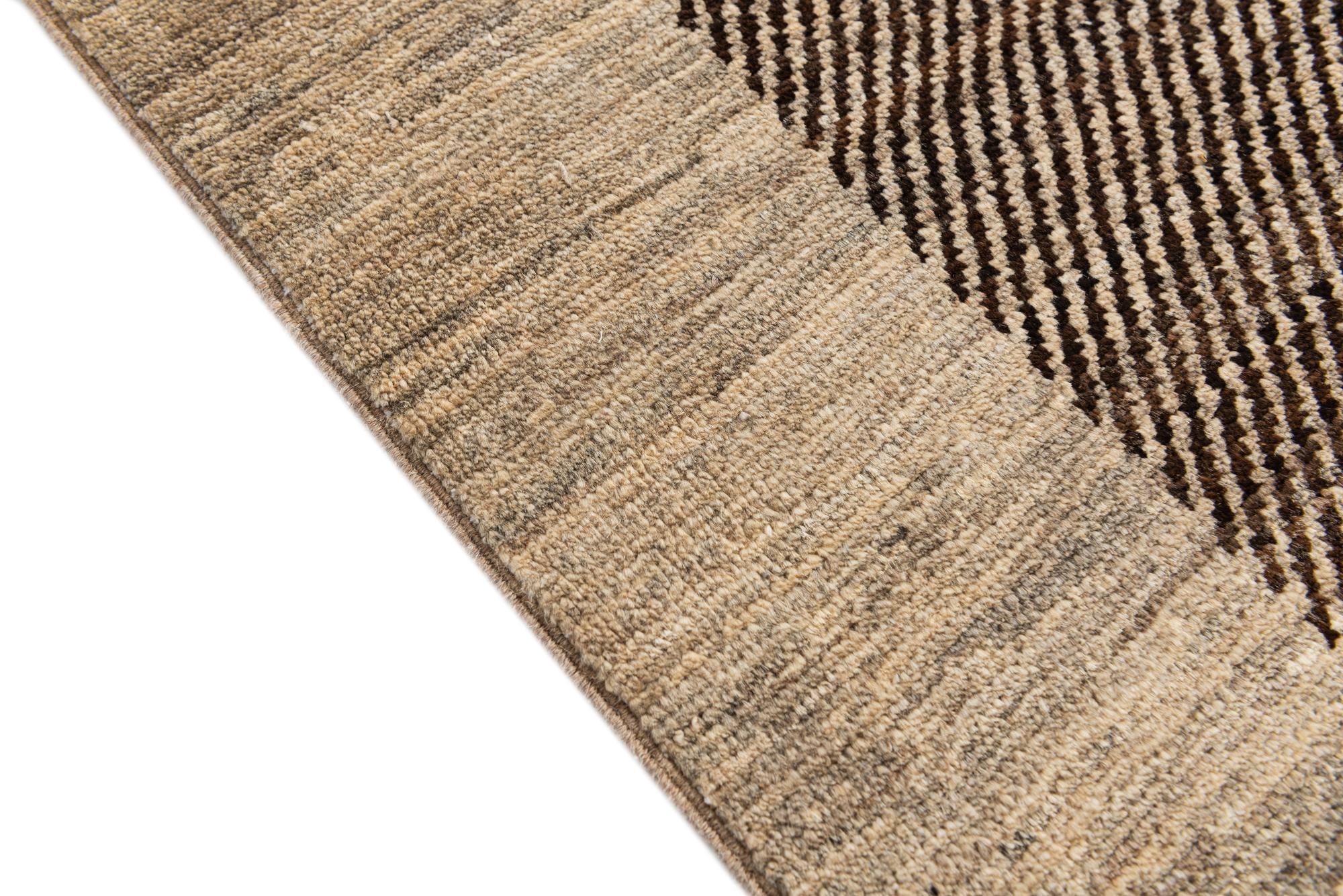 4' 7 x 6' 3 Hand Knotted Modern Ziegler Rug