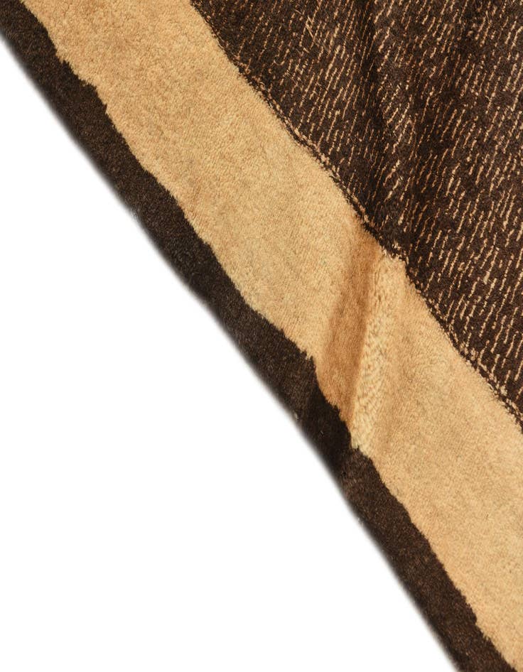 Detail image of 3' x 5' 2 Hand Knotted Modern Ziegler Rug