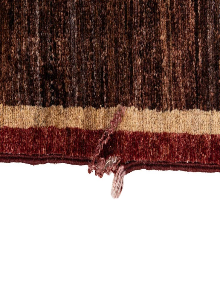 Detail image of 6' 11 x 9' 8  Hand Knotted Modern Ziegler Rug