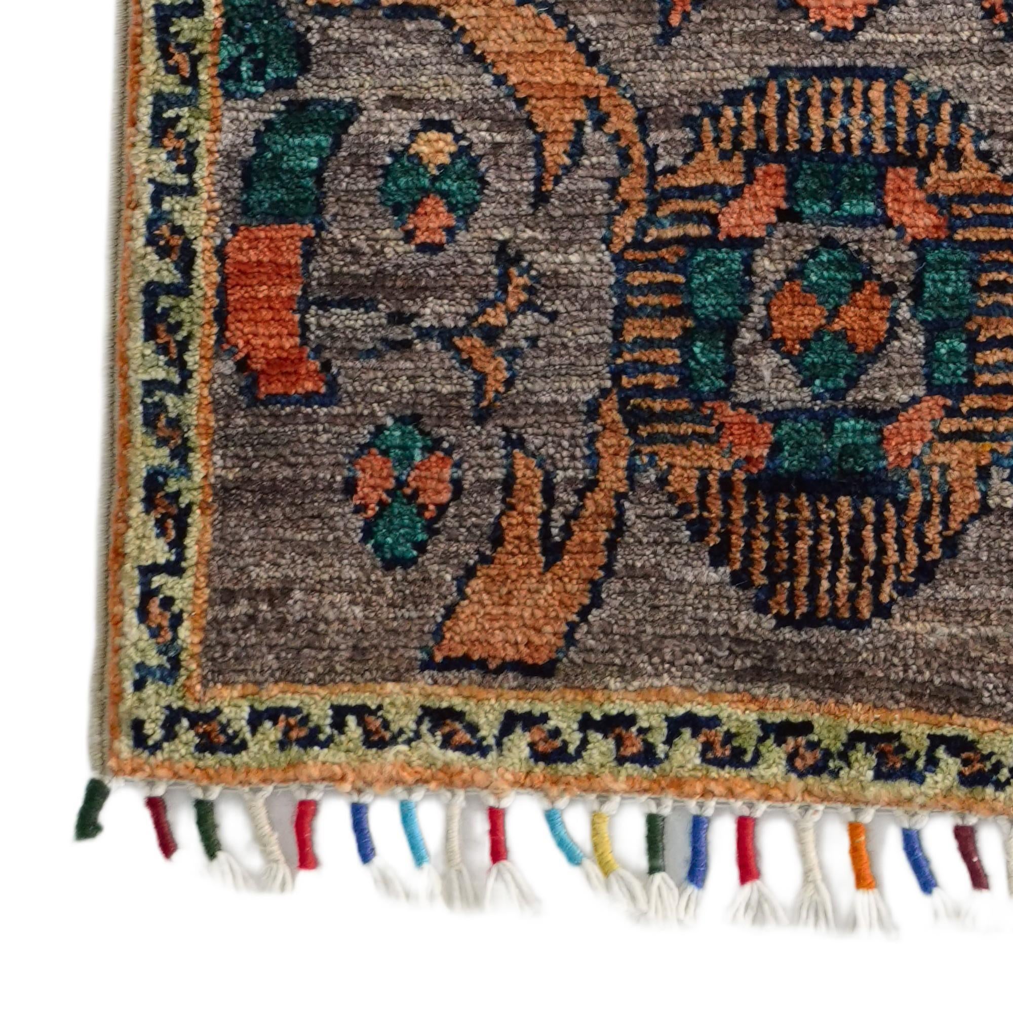 1' 4 x 2' 2 Hand Knotted Modern Ziegler Rug