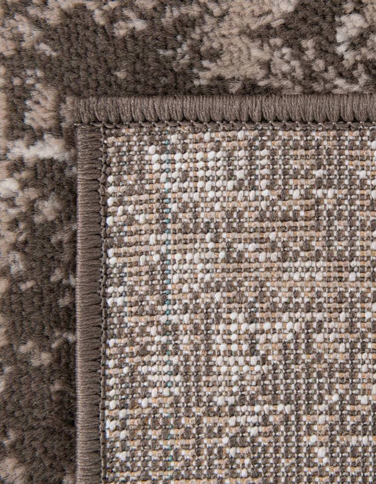 Detail image of 5' 3 x 8' Monaco Rug