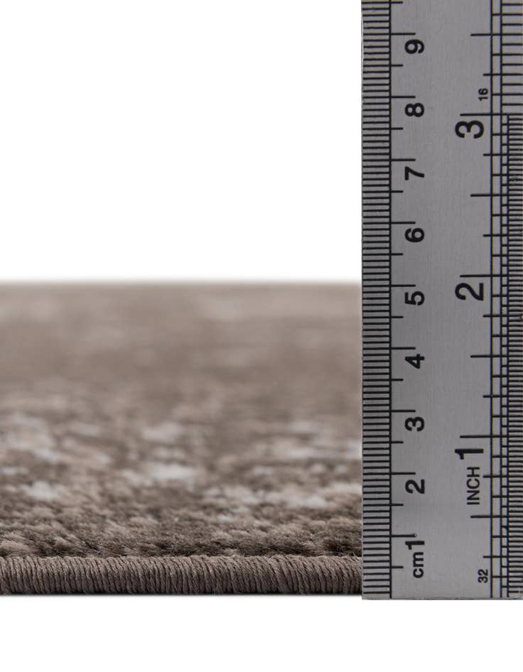 Detail image of 6' x 9' Monte Carlo Rug With Pad Bundle
