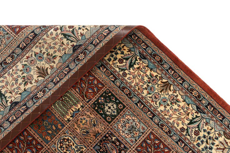 Detail image of 6' 6 x 9' 5 Mood Wool Rug