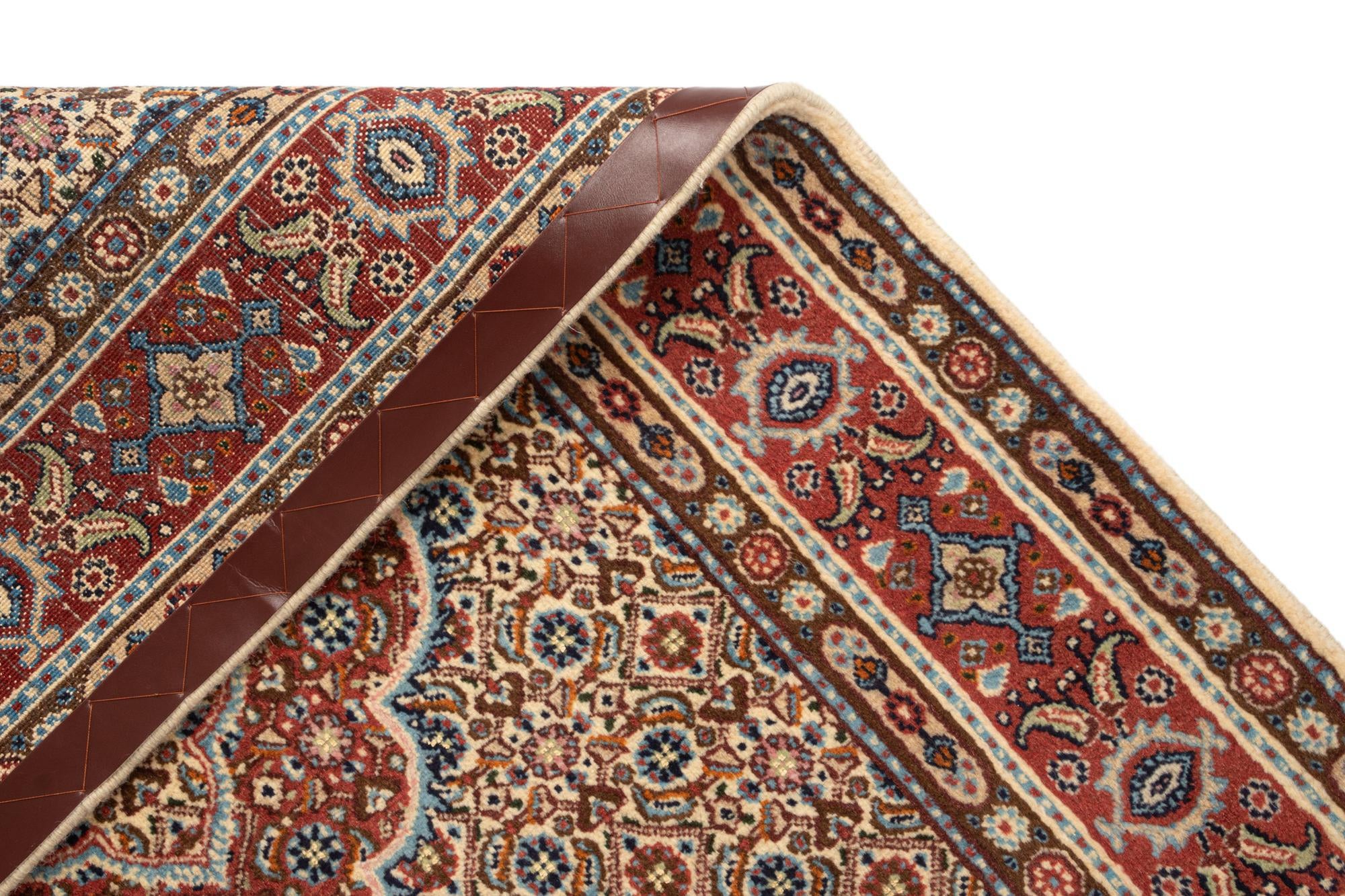 3' 4 x 4' 10 Mood Wool Rug