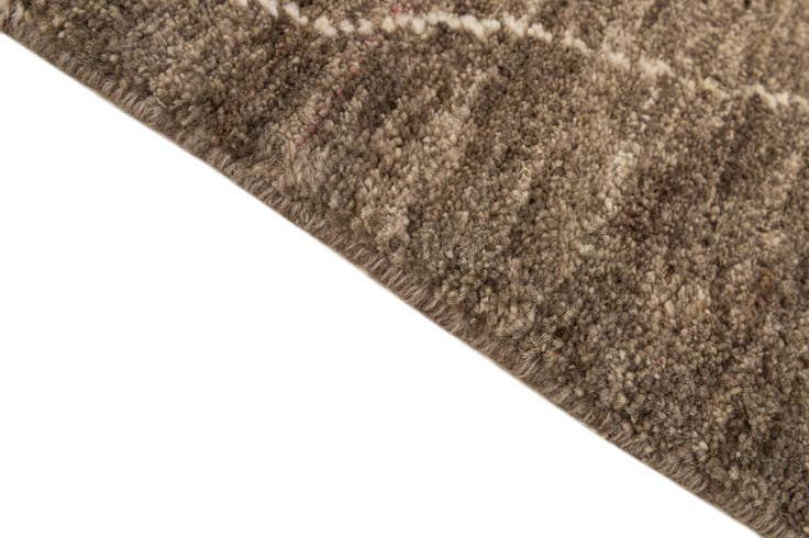 Detail image of 4' 7 x 6' 5 Hand Knotted Moroccan Wool Rug