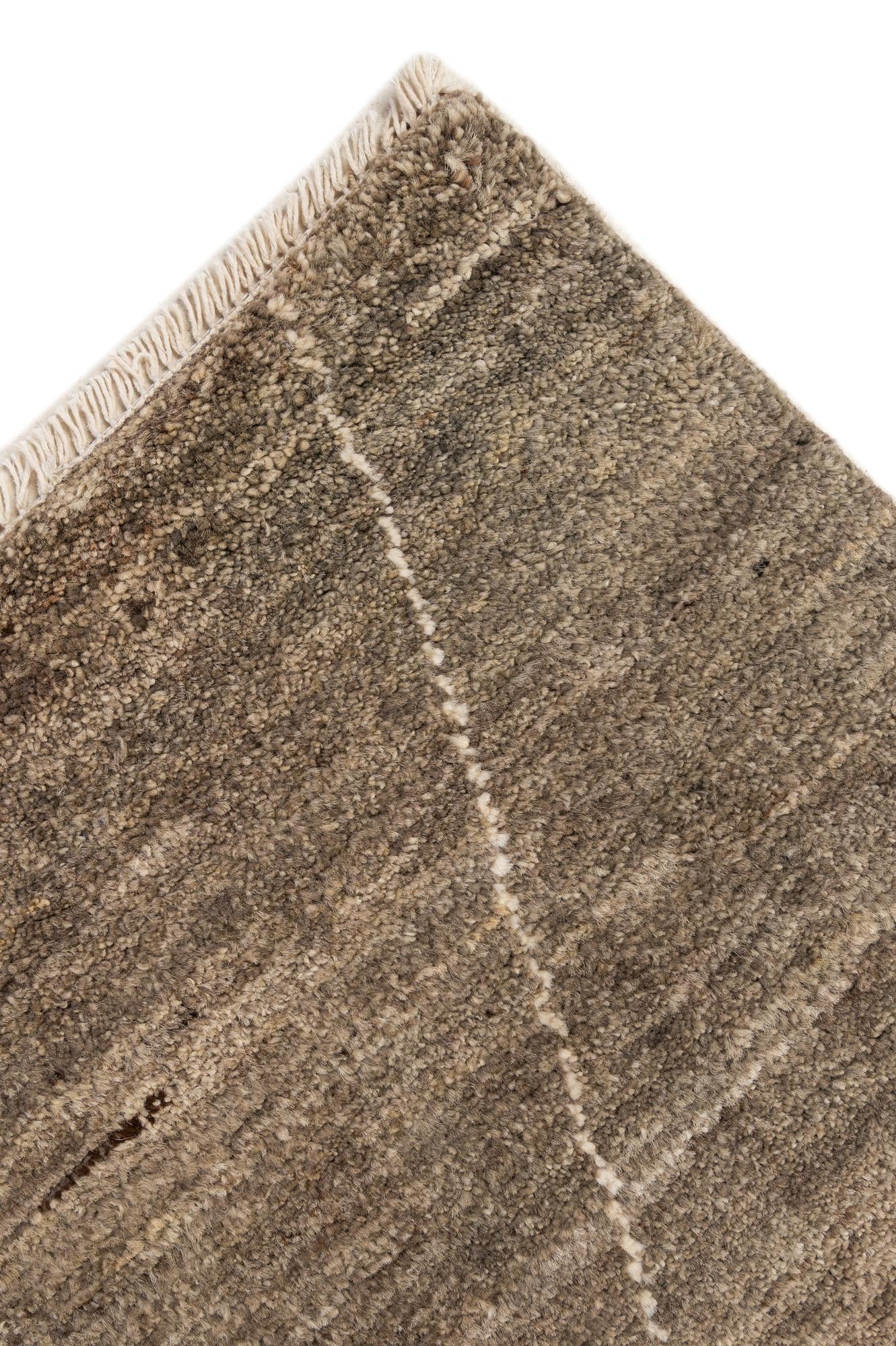 4' 7 x 6' 5 Hand Knotted Moroccan Wool Rug