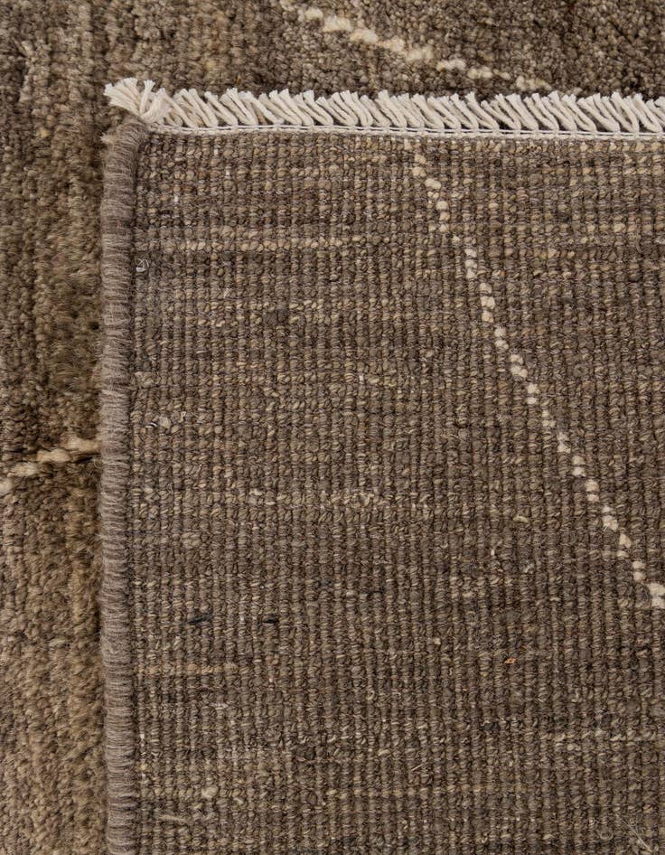 Detail image of 4' 7 x 6' 5  Hand Knotted Moroccan Wool Rug