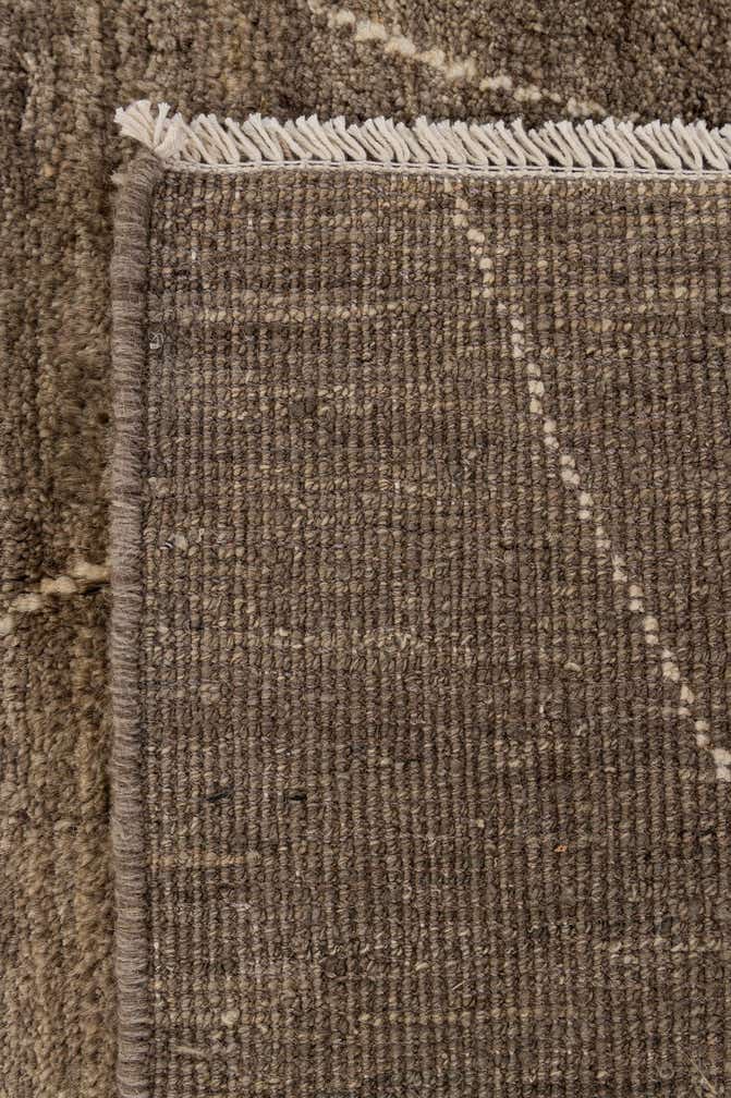 4' 7 x 6' 5 Hand Knotted Moroccan Wool Rug