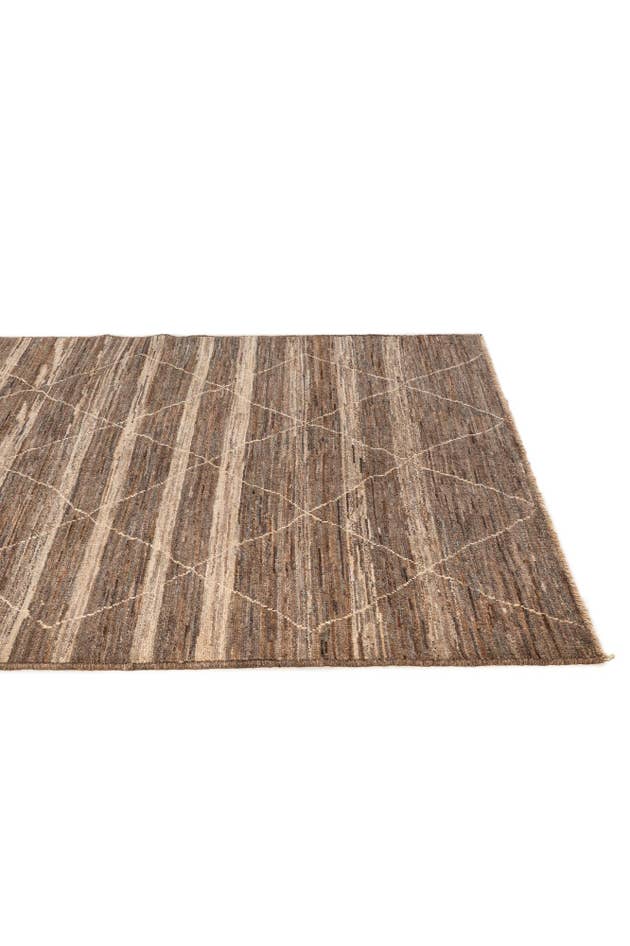 Detail image of 5' x 6' 7 Hand Knotted Moroccan Wool Rug