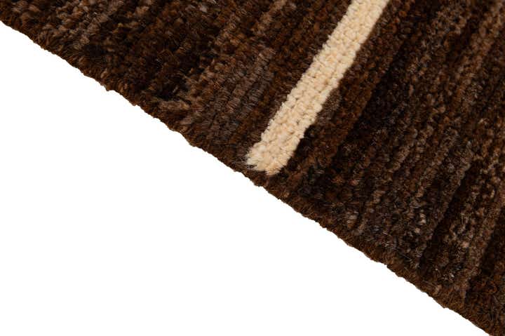 5' x 6' 6 Hand Knotted Moroccan Wool Rug