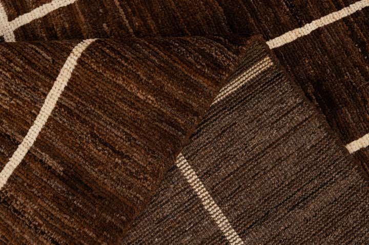 5' x 6' 6 Hand Knotted Moroccan Wool Rug